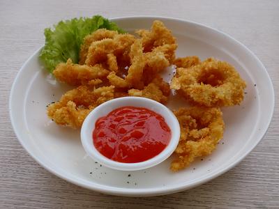 fried squid with bread crumbs